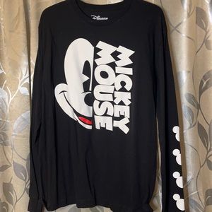 Long sleeved Micky Mouse shirt